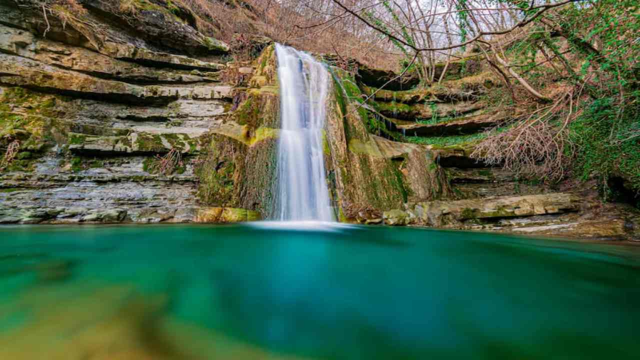 `COLORI D`AUTUNNO ALL`ACQUACHETA`  Intersezionale con Sezione CAI Cesena